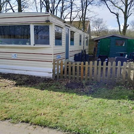 Chalet 14 Met Airco Familiecamping De Tien Heugten Schoonloo Drenthe Kültér fotó