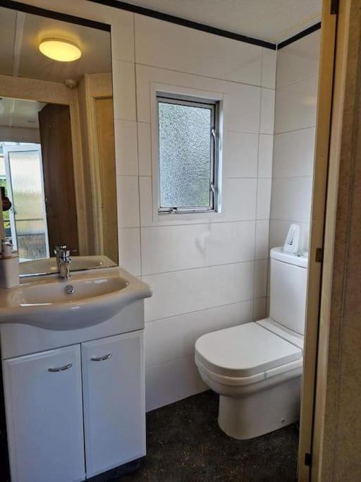 Chalet 14 Met Airco Familiecamping De Tien Heugten Schoonloo Drenthe Kültér fotó