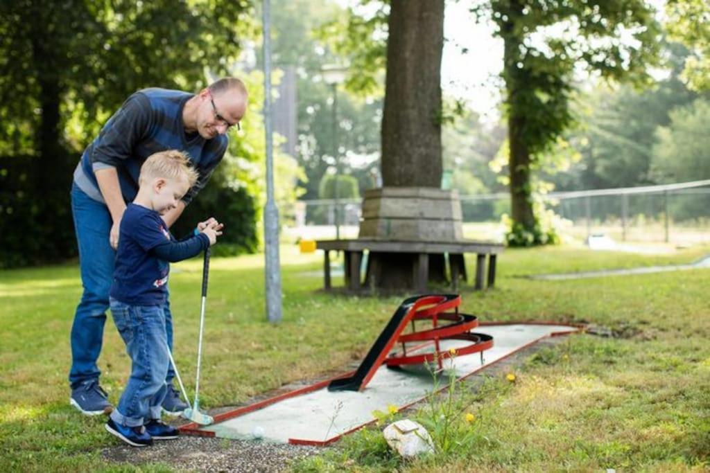 Chalet 14 Met Airco Familiecamping De Tien Heugten Schoonloo Drenthe Kültér fotó