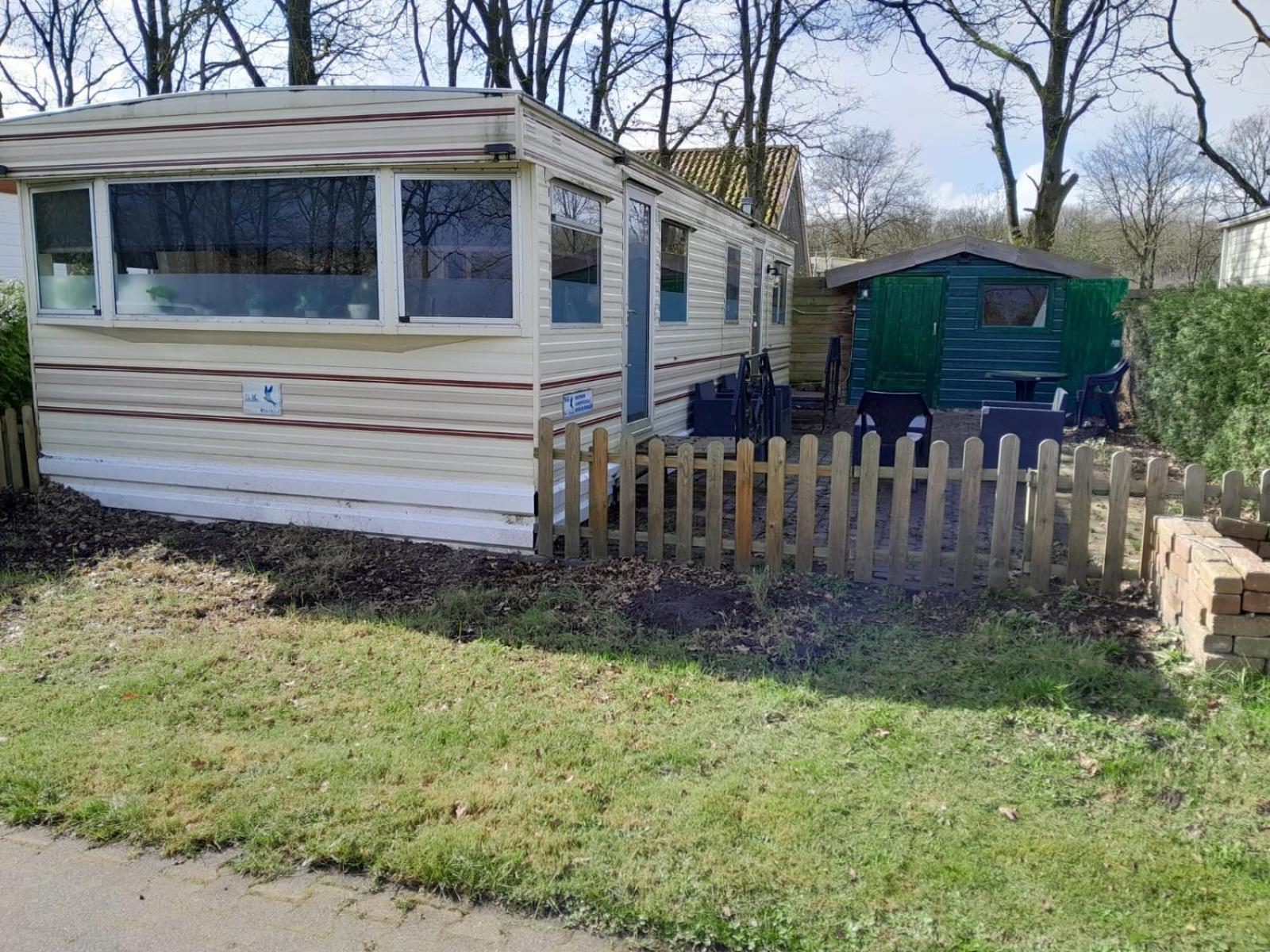 Chalet 14 Met Airco Familiecamping De Tien Heugten Schoonloo Drenthe Kültér fotó